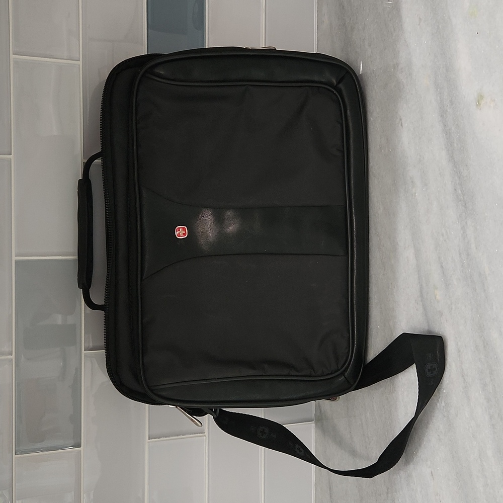 Wenger Swiss Army Computer Briefcase